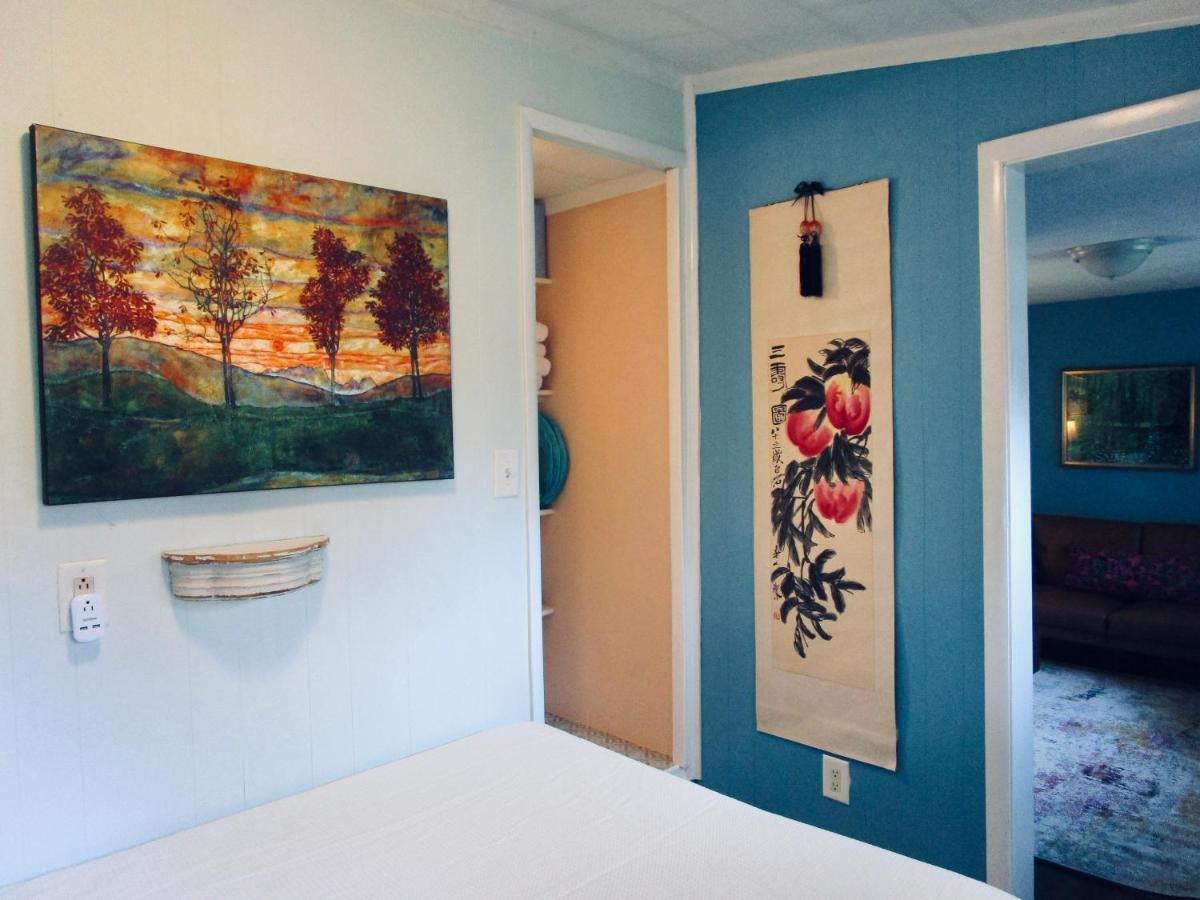 Boho-Chic Studio - Unit 1 布卢明顿 外观 照片
