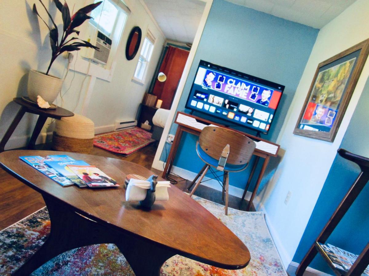 Boho-Chic Studio - Unit 1 布卢明顿 外观 照片