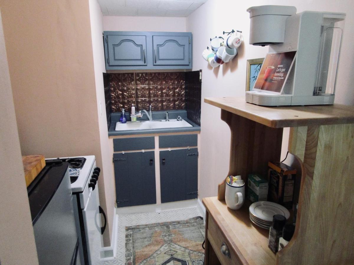 Boho-Chic Studio - Unit 1 布卢明顿 外观 照片
