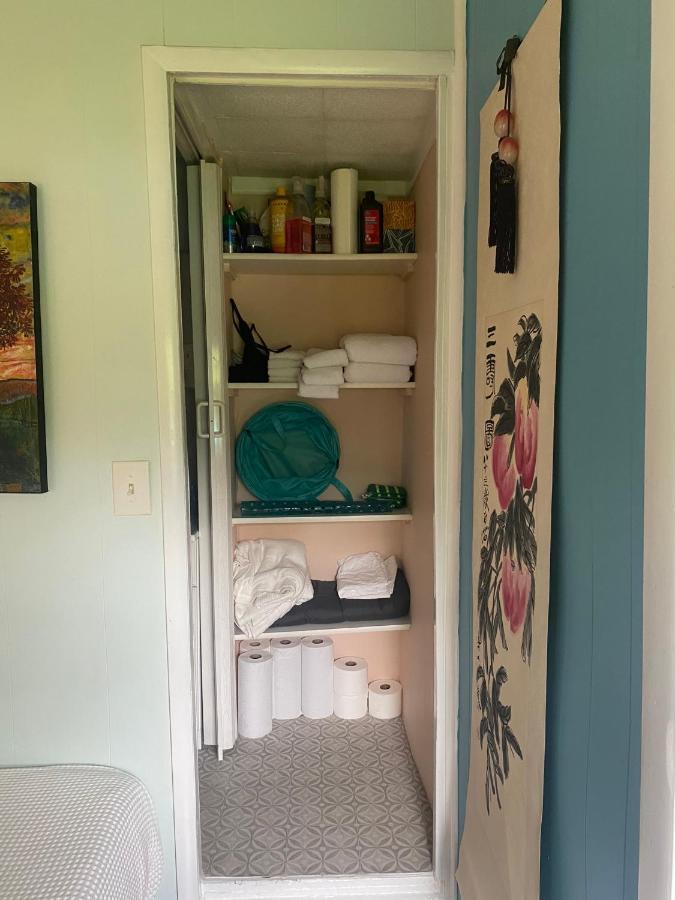 Boho-Chic Studio - Unit 1 布卢明顿 外观 照片